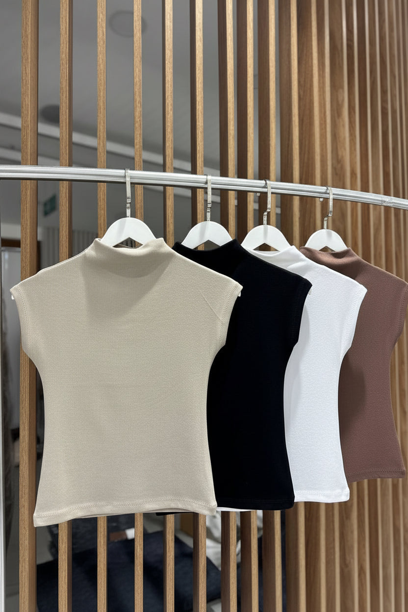Amy Basic Top