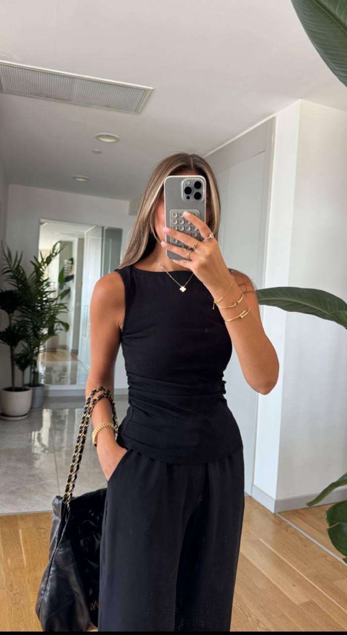 Aurora Basic Top