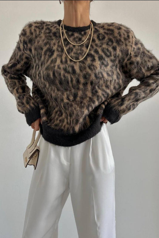 Leo Sweater