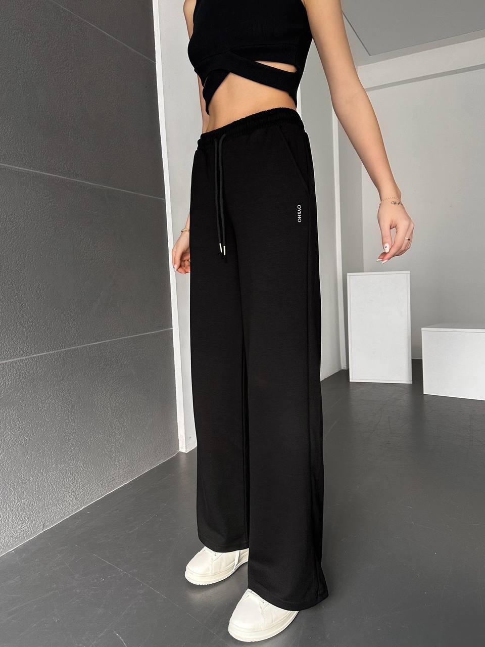 Oysho wide sweatpants